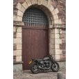 Motone The Love Handle - Passenger Grab Rail - Street Twin/Street Scrambler/T100/T120 - Black